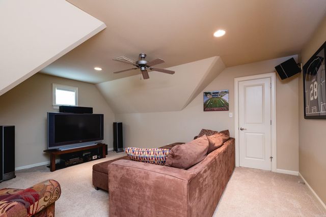 11 Wellington Parish Cove, Little Rock, AR 72211