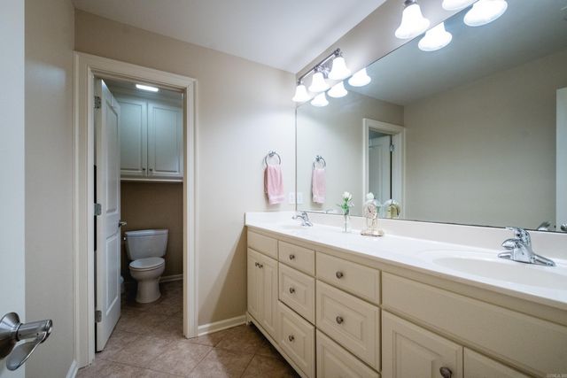 11 Wellington Parish Cove, Little Rock, AR 72211