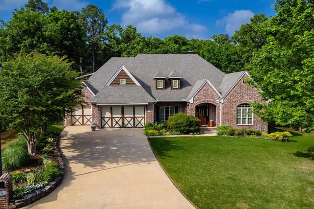 11 Wellington Parish Cove, Little Rock, AR 72211