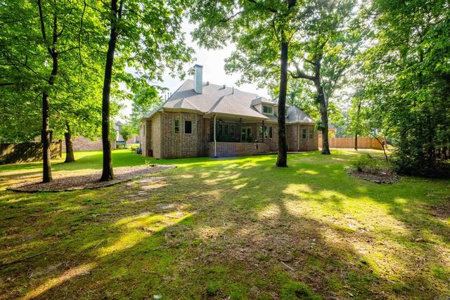 11 Wellington Parish Cove, Little Rock, AR 72211