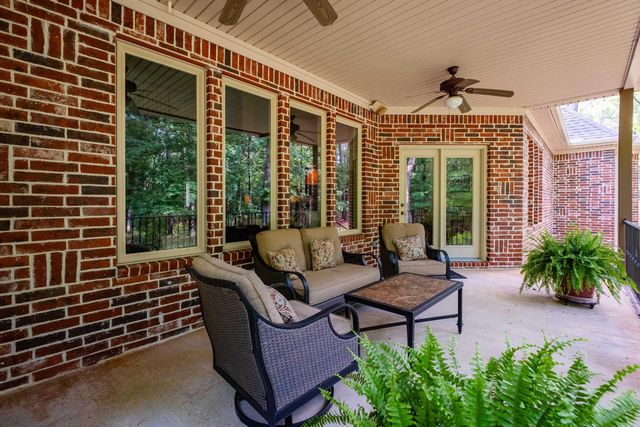 11 Wellington Parish Cove, Little Rock, AR 72211