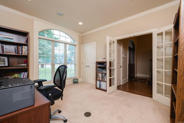 11 Wellington Parish Cove, Little Rock, AR 72211