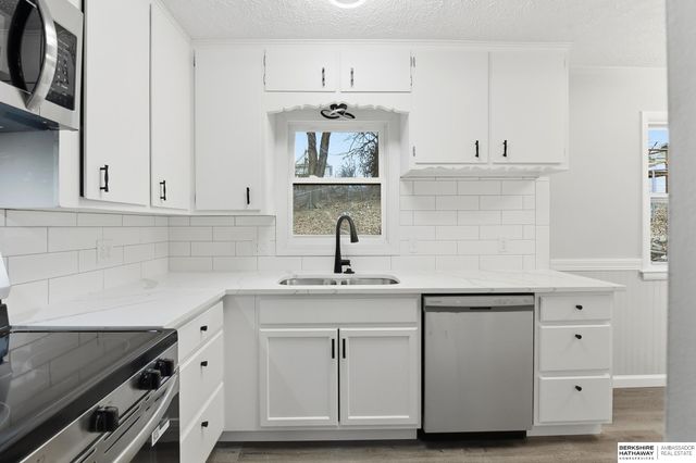 1424 O Street, Omaha, NE 68107