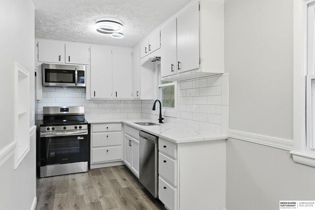 1424 O Street, Omaha, NE 68107