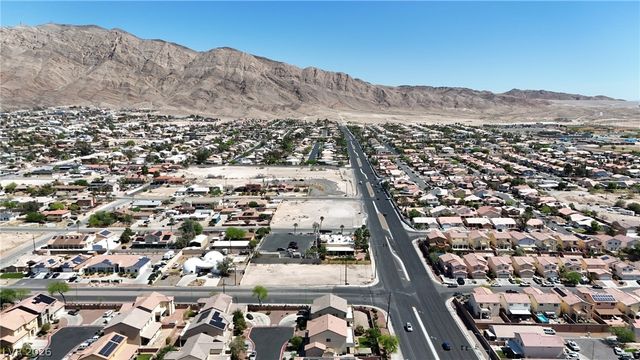 6277 Cyclone Avenue, Las Vegas, NV 89110