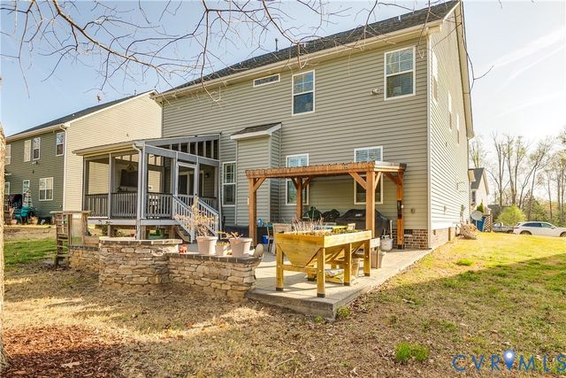 7566 Sugar Magnolia Ln, New Kent, VA 23141