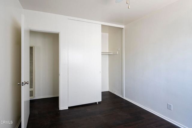 3620 S Budlong Avenue, Los Angeles, CA 90007