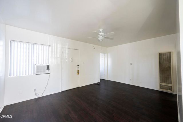 3620 S Budlong Avenue, Los Angeles, CA 90007