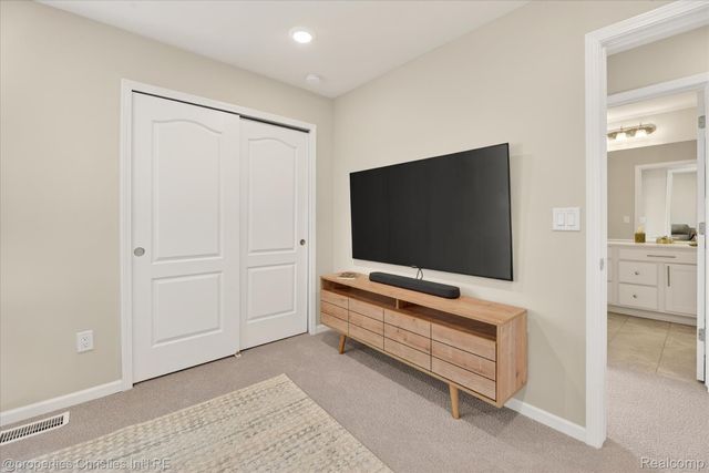 4041 Nottingham Circle, Independence Charter Township, MI 48346