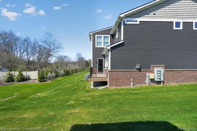 4041 Nottingham Circle, Independence Charter Township, MI 48346