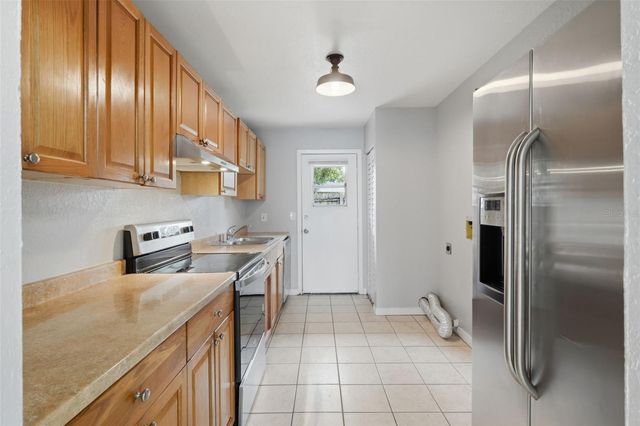 220 CHEROKEE COURT 104, Altamonte Springs, FL 32701