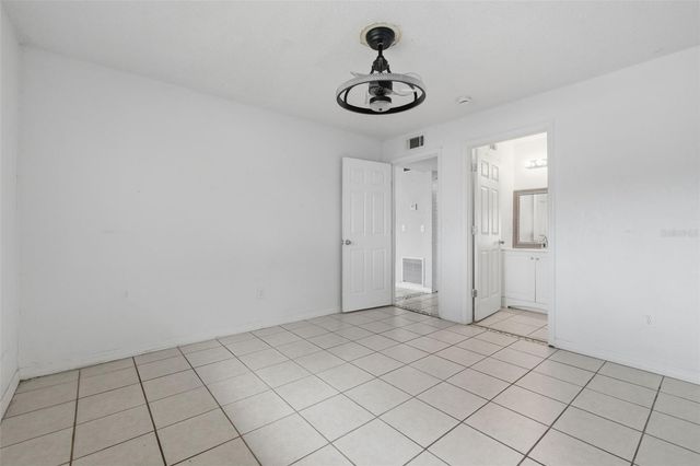 220 CHEROKEE COURT 104, Altamonte Springs, FL 32701