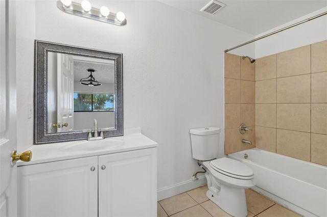 220 CHEROKEE COURT 104, Altamonte Springs, FL 32701