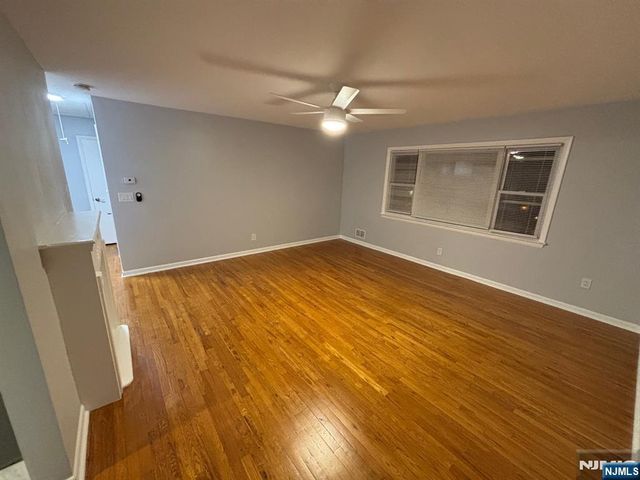 47 COOPER Street, Bergenfield, NJ 07621