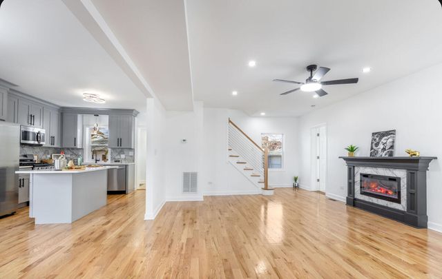 419 Cleveland Street, Gary, IN 46404