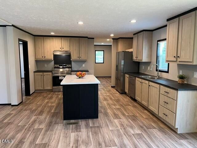 102 Endridge Lane, Wilsons Mills, NC 27527