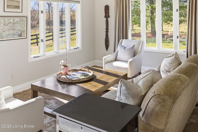 134 Shepherd Ln, Cynthiana, KY 41031