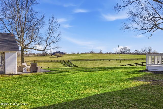 134 Shepherd Ln, Cynthiana, KY 41031