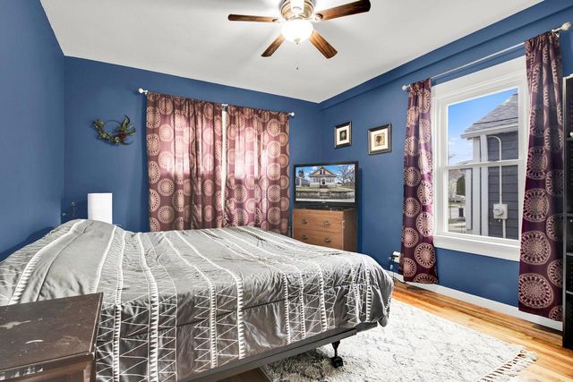 1013 Pearl STREET, Waukesha, WI 53186