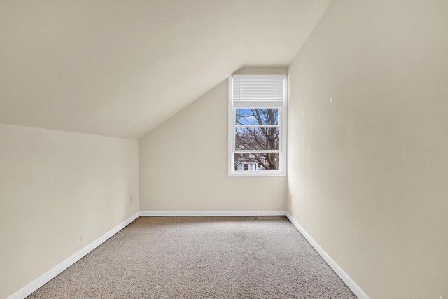 1013 Pearl STREET, Waukesha, WI 53186