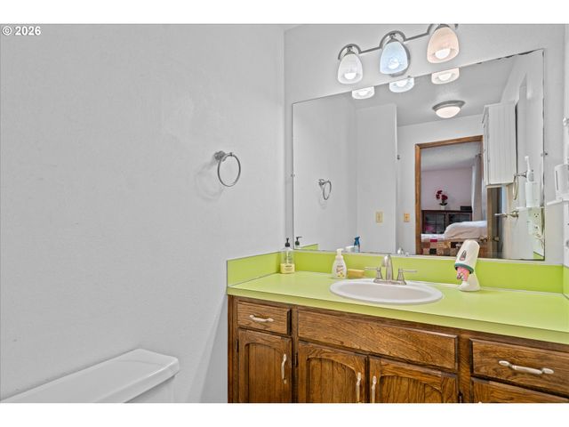 9505 Nw 21ST Ave, Vancouver, WA 98665