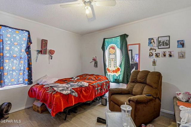 1530 Common Drive 2, El Paso, TX 79936