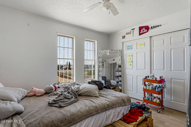 1530 Common Drive 2, El Paso, TX 79936