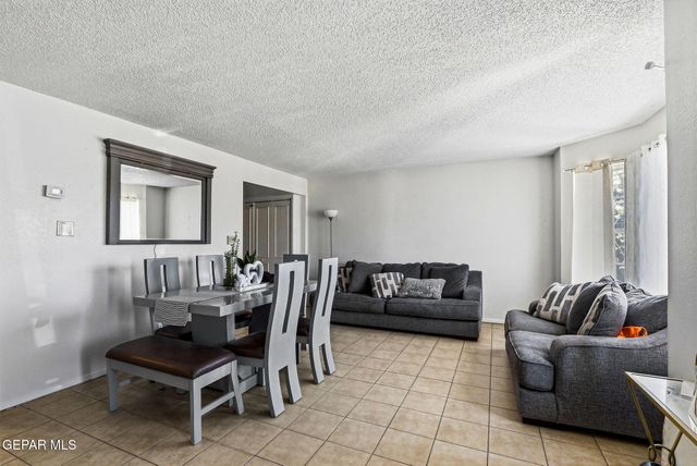 1530 Common Drive 2, El Paso, TX 79936