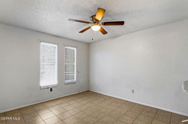 1530 Common Drive 2, El Paso, TX 79936