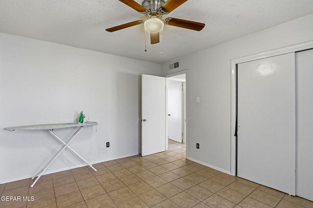 1530 Common Drive 2, El Paso, TX 79936