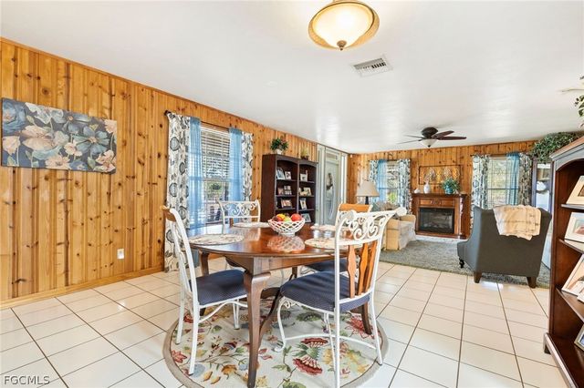 2724 3rd ST SW, Lehigh Acres, FL 33976