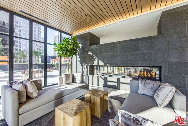 801 S OLIVE Street PH 8, Los Angeles, CA 90014