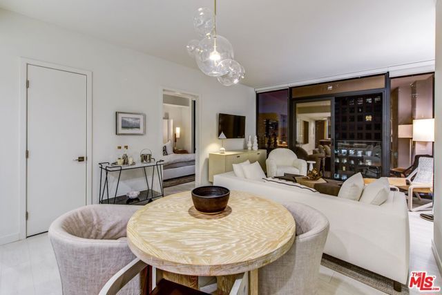 801 S OLIVE Street PH 8, Los Angeles, CA 90014