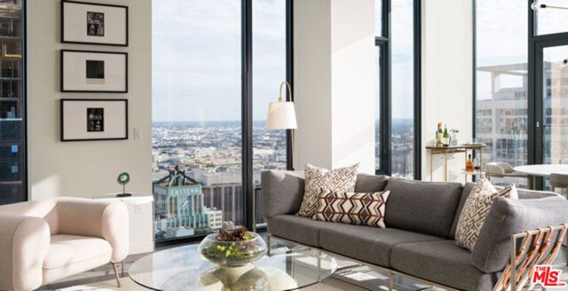 801 S OLIVE Street PH 8, Los Angeles, CA 90014