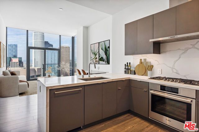 801 S OLIVE Street PH 8, Los Angeles, CA 90014