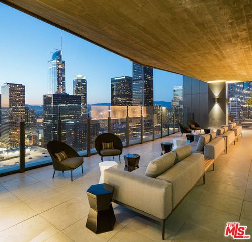 801 S OLIVE Street PH 8, Los Angeles, CA 90014
