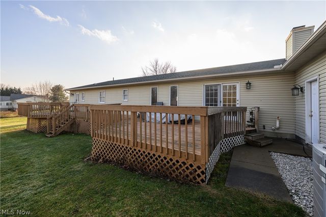 6840 Akron Avenue NW, Canal Fulton, OH 44614
