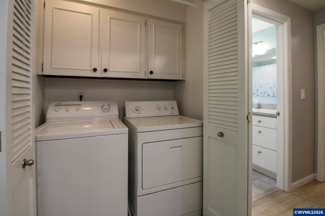 1183 Karen Wy NW, Salem, OR 97304