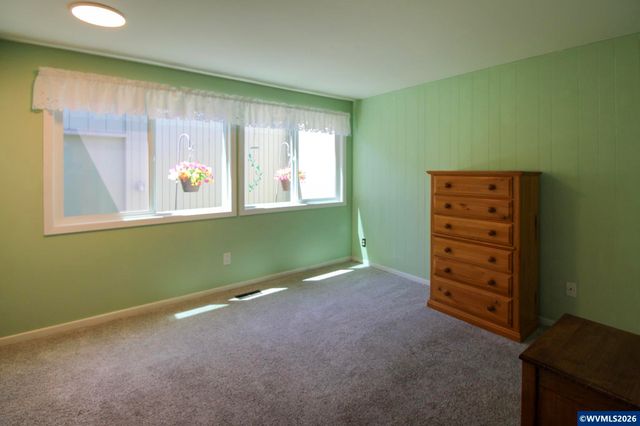 1183 Karen Wy NW, Salem, OR 97304