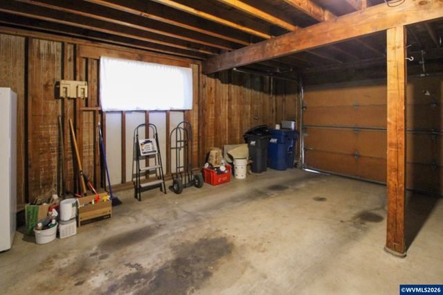 1183 Karen Wy NW, Salem, OR 97304
