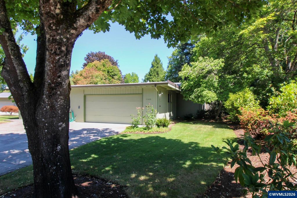 1183 Karen Wy NW, Salem, OR 97304