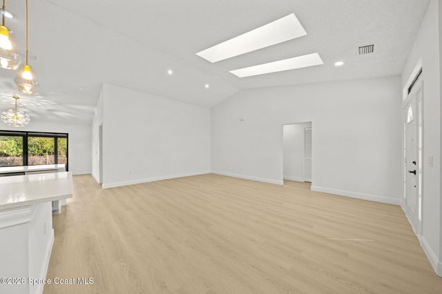 1756 Clover Circle W, Melbourne, FL 32935