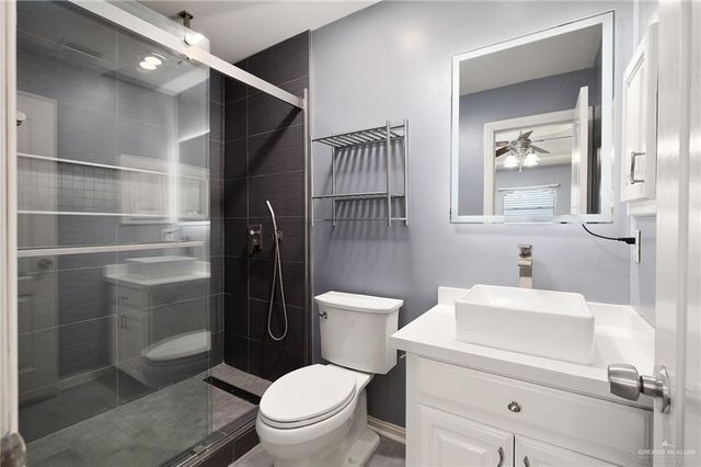 2427 E 5th Street, Mission, TX 78572