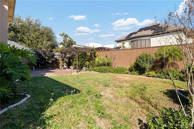 2427 E 5th Street, Mission, TX 78572