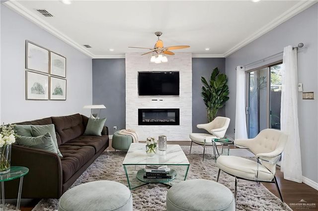 2427 E 5th Street, Mission, TX 78572