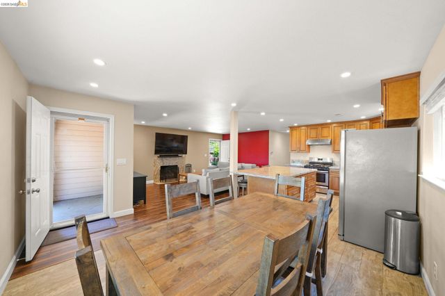724 Lockwood Dr., Vallejo, CA 94591