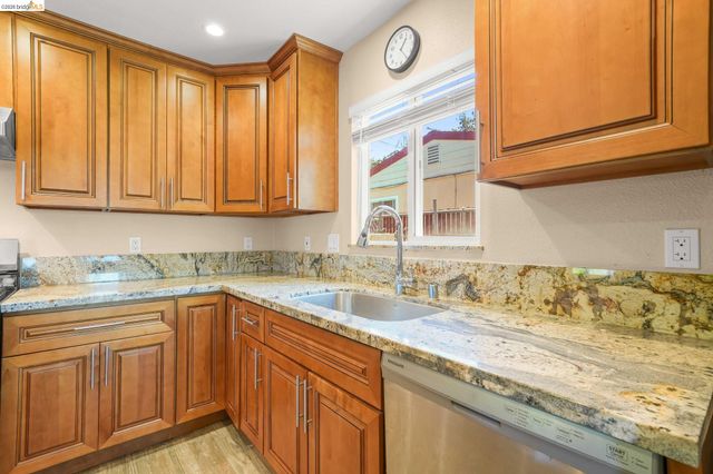 724 Lockwood Dr., Vallejo, CA 94591