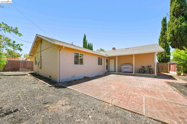 724 Lockwood Dr., Vallejo, CA 94591