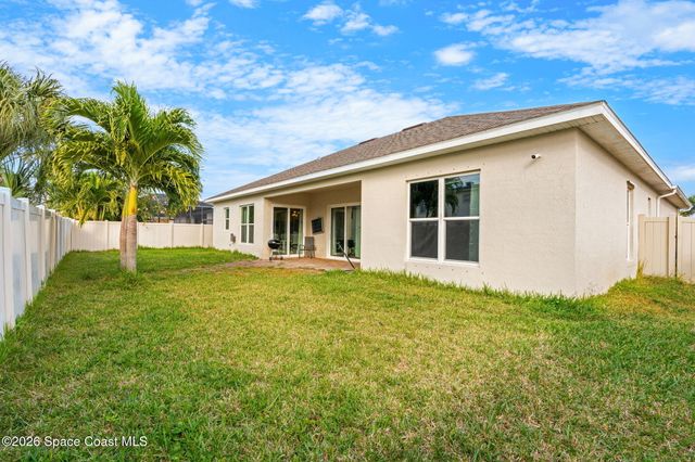 4065 Negal Circle, Melbourne, FL 32901