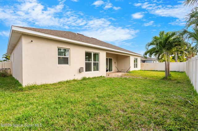 4065 Negal Circle, Melbourne, FL 32901